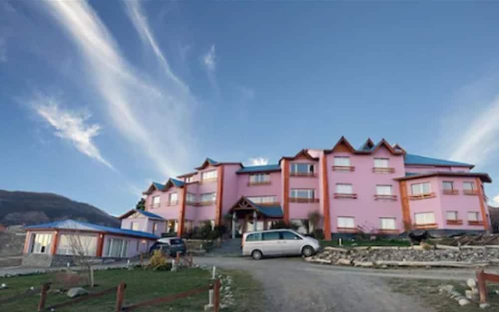 Kelta Hotel Эль-Калафате Экстерьер фото
