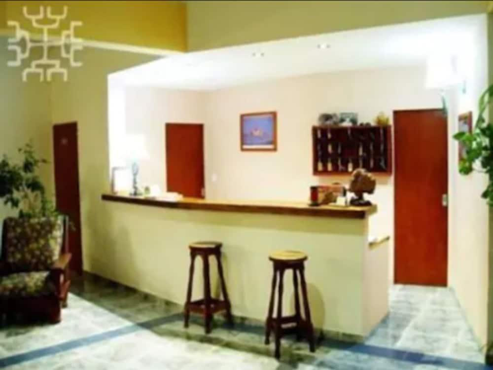 Kelta Hotel Эль-Калафате Экстерьер фото
